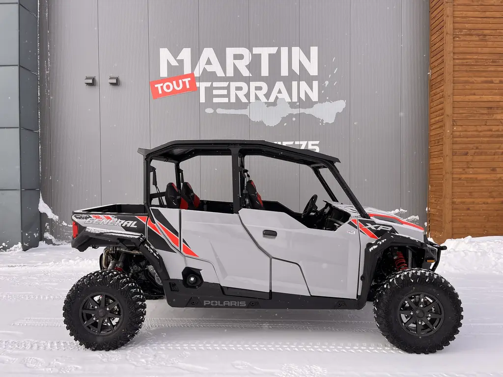 Polaris GENERAL XP 4 1000 SPORT 2025