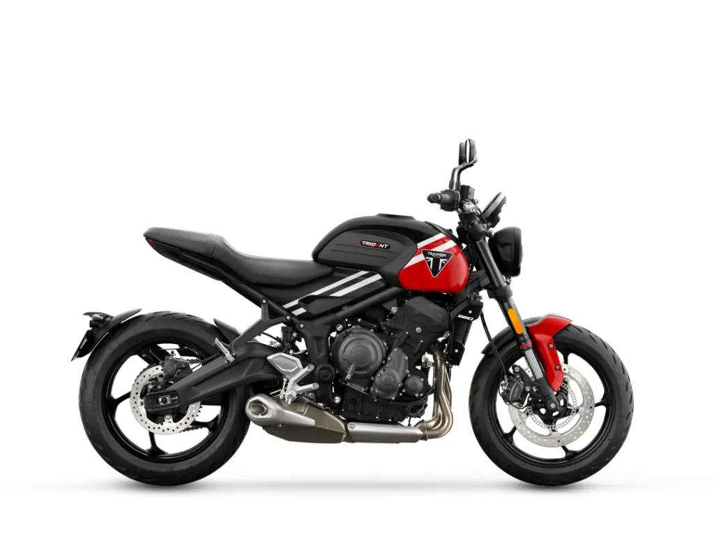 2025 Triumph Trident 660 // Diablo Red/Sapphire Black 