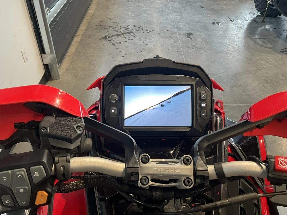 2024 Polaris 850 Indy Xc 137 alt