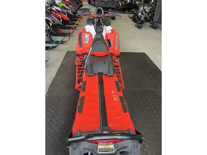 2020 Ski-Doo SUMMIT X EXPERT 850 ETEC 165 CHENILLE NEUVE CHALENGER 16X 2.5''