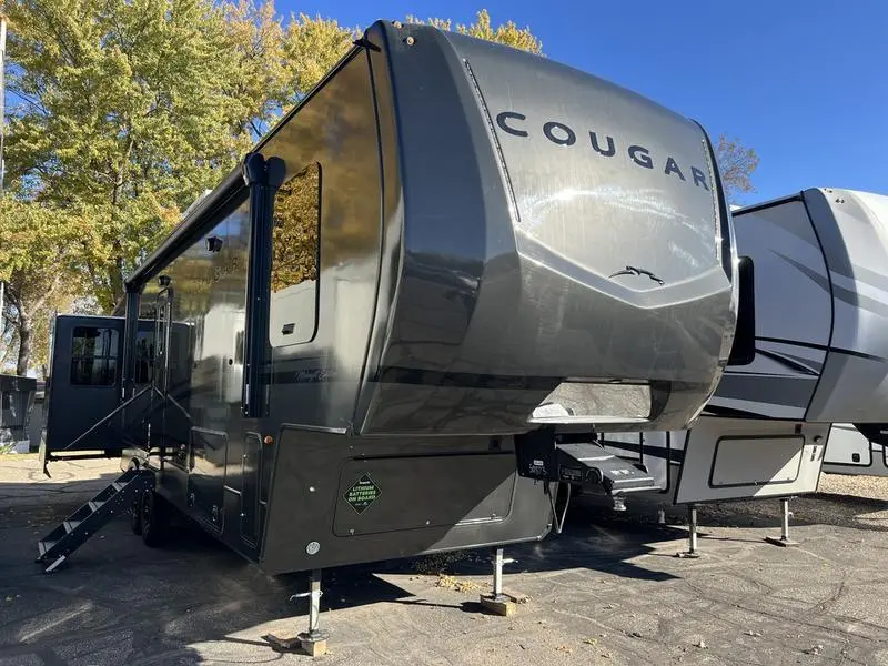 2025 Keystone RV COUGAR (FW) - 320RDS