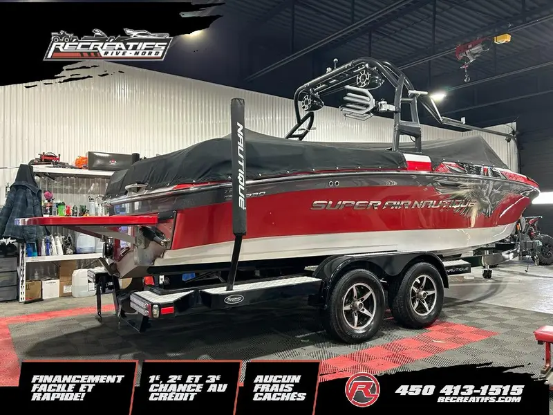2012 SUPER AIR NAUTIQUE TEAM 230 **MODELE 23 PIEDS RARE SUR LE MARCHÉ**