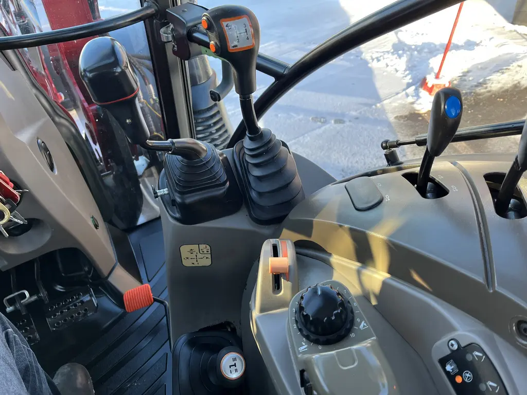 Case IH Farmall 90C 2017