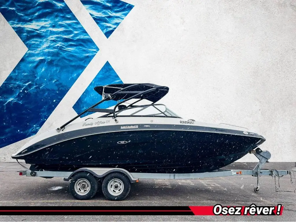 2014 Yamaha 242 LIMITED S BATEAU SPORT