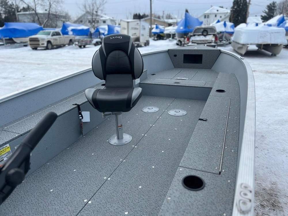 Lund Boat Co Fury 1600 Heritage Ed Tiller 2025 alt