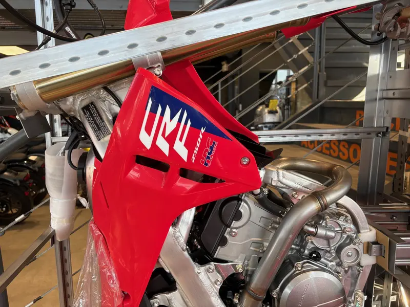 2026 Honda CRF250R thumbnail 2