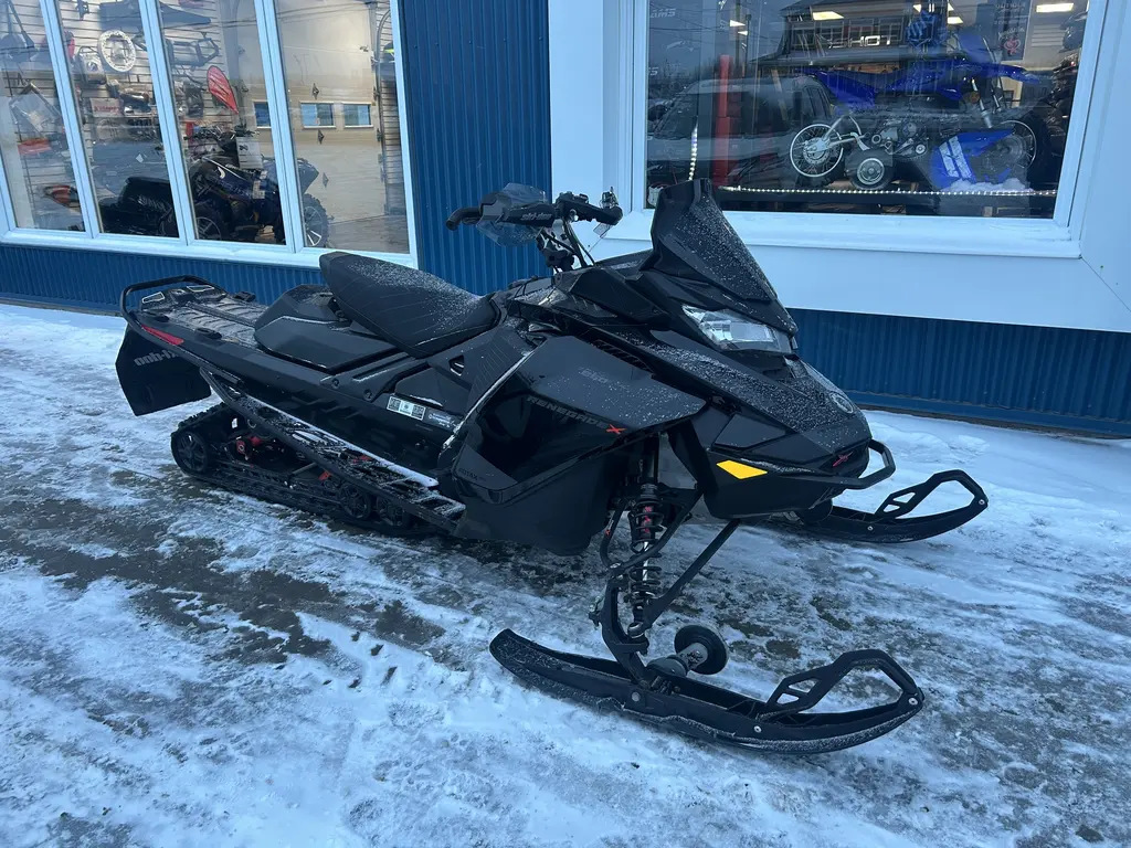 Ski-Doo RENEGADE 850 X 2021