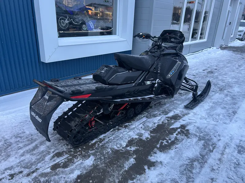 2021 Ski-Doo RENEGADE 850 X