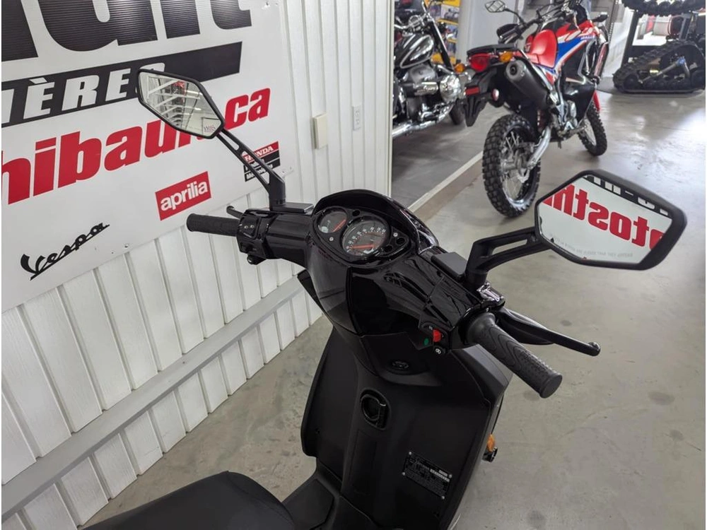 2026 Piaggio Typhoon 50 alt