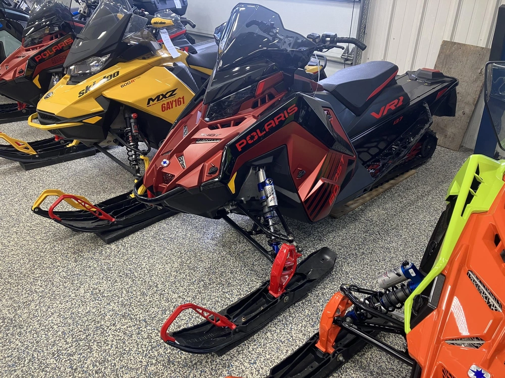 2025 Polaris Patriot Boost Indy Vr1 137 alt