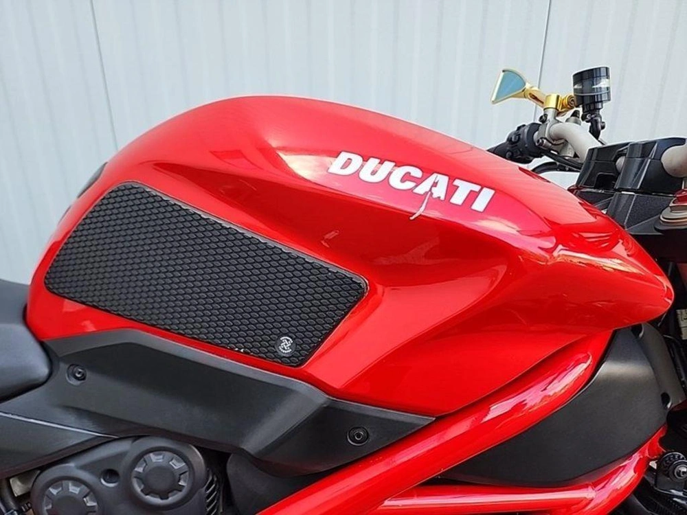 2014 Ducati Streetfighter 848 alt