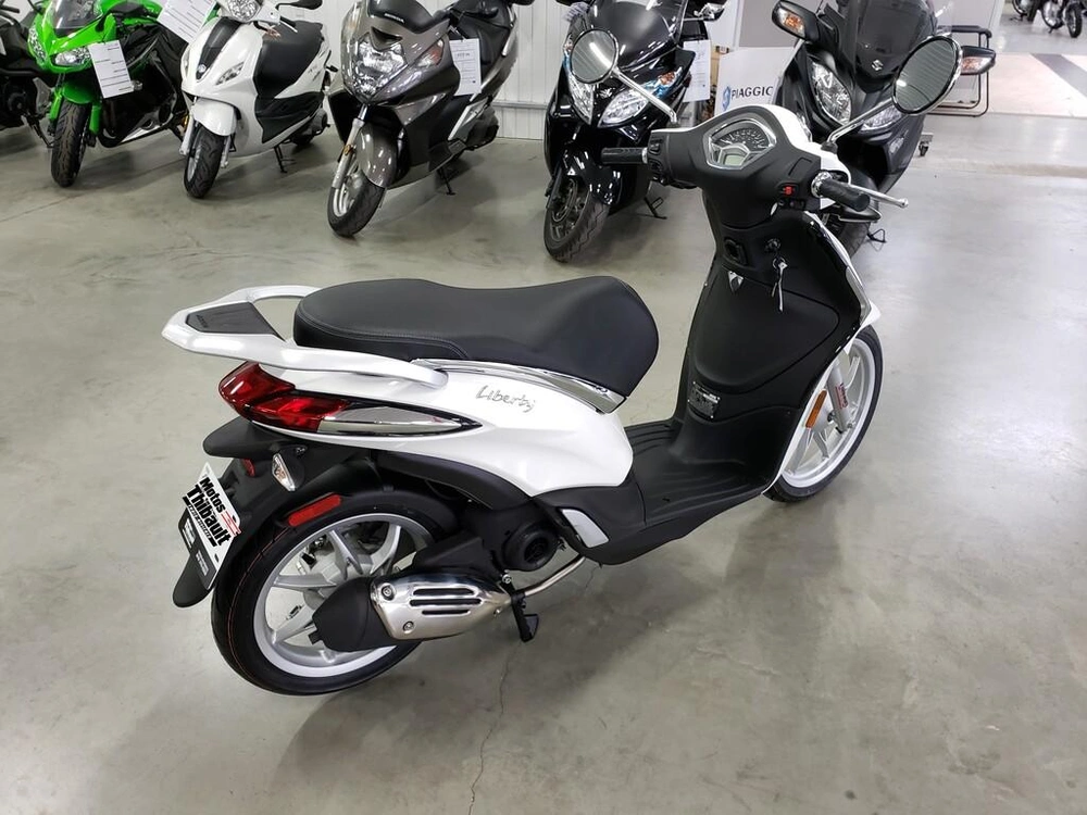 2023 Piaggio Liberty 50 alt