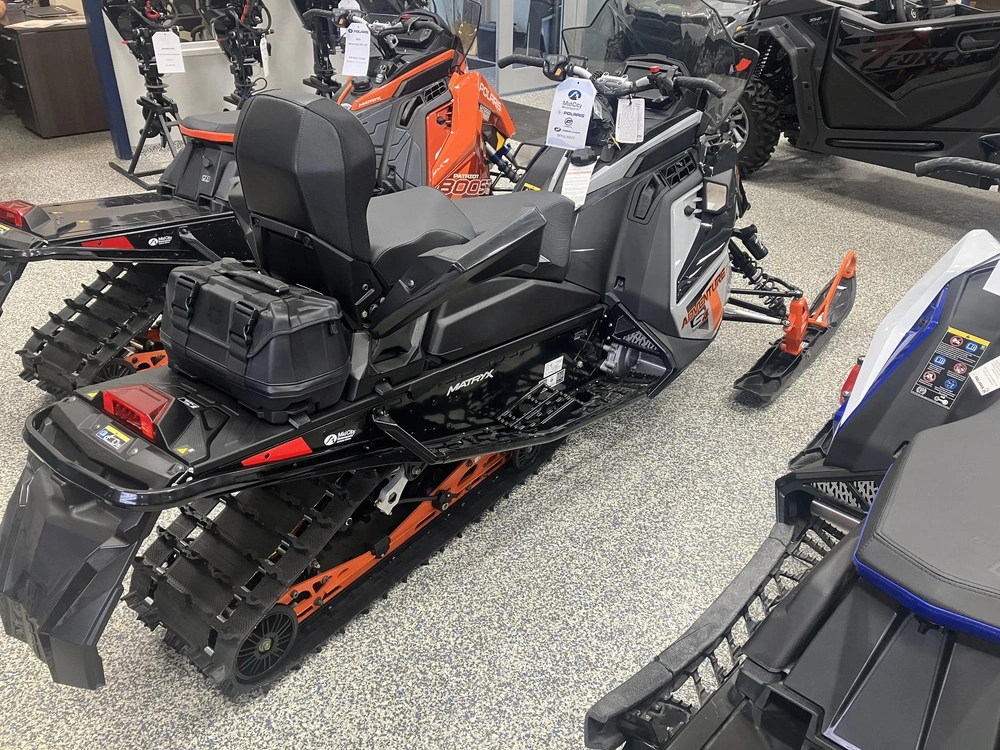 2023 Polaris Prostar S4 Indy Adventure X2 137 alt