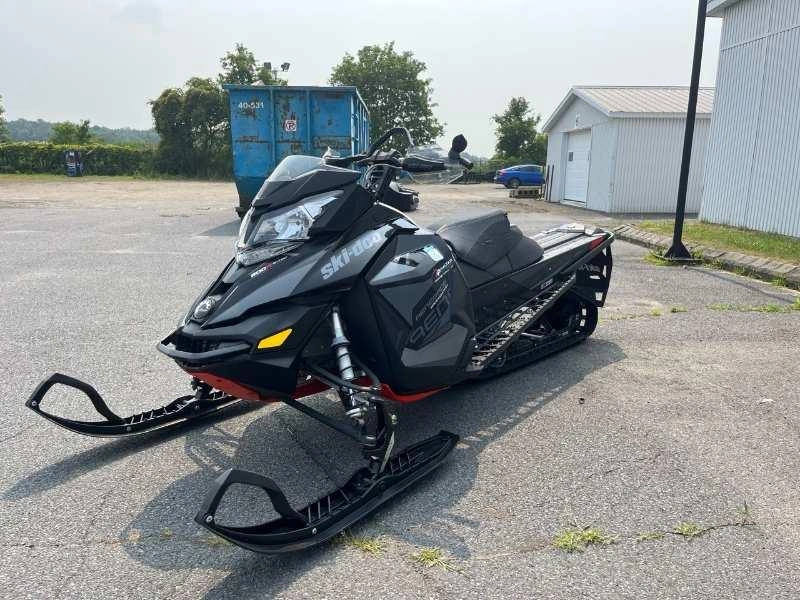 Ski-doo Renegade 800r Backcountry 2017 alt