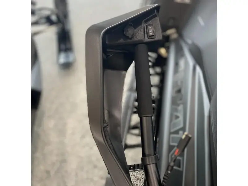 2025 Polaris 650 TITAN ADVENTURE 155 1.5