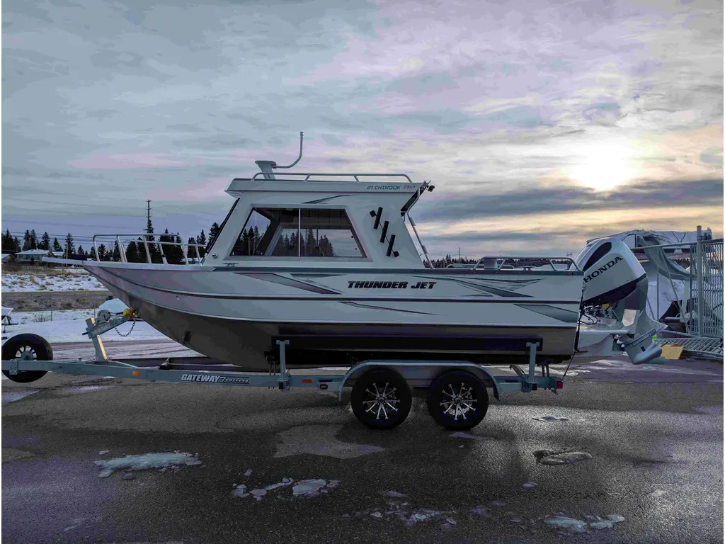 2026 Thunder Jet 210 Chinook PRO 