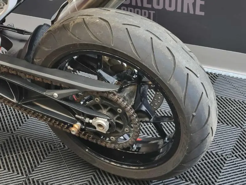 2015 KTM DUKE 690 thumbnail 11