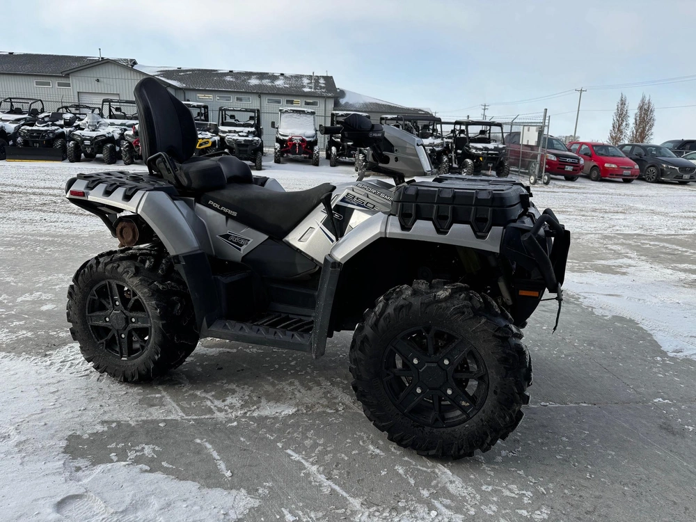 2019 Polaris Sportsman 850 Touring Sp alt