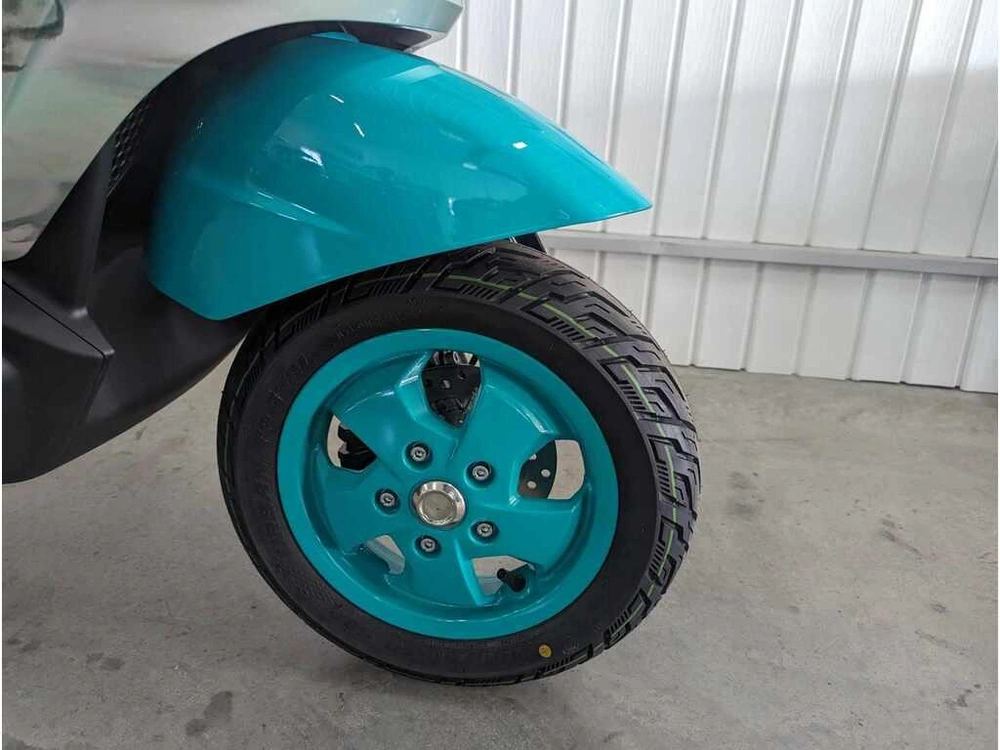 2022 Piaggio 1 Active alt