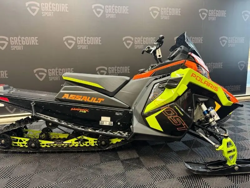 2023 Polaris BOOST SWITCHBACK ASSAULT 146