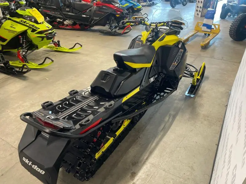 2022 Ski-Doo Renegade X 850 E-TEC Ice Rippe