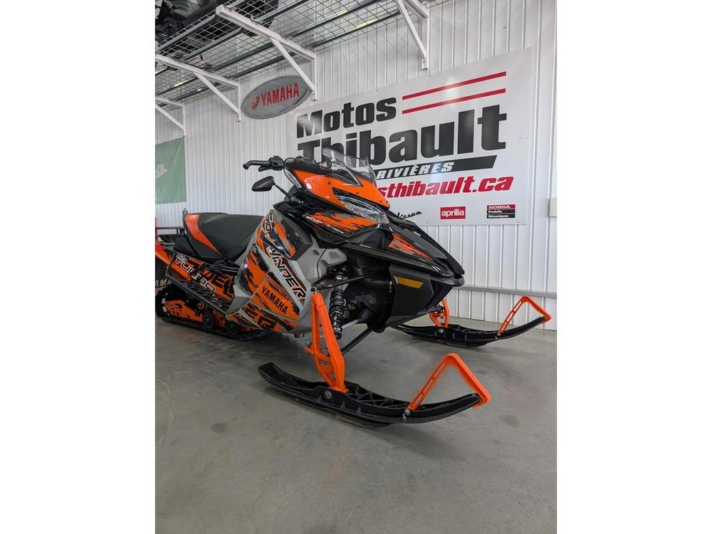 2017 Yamaha Sidewinder R-tx alt