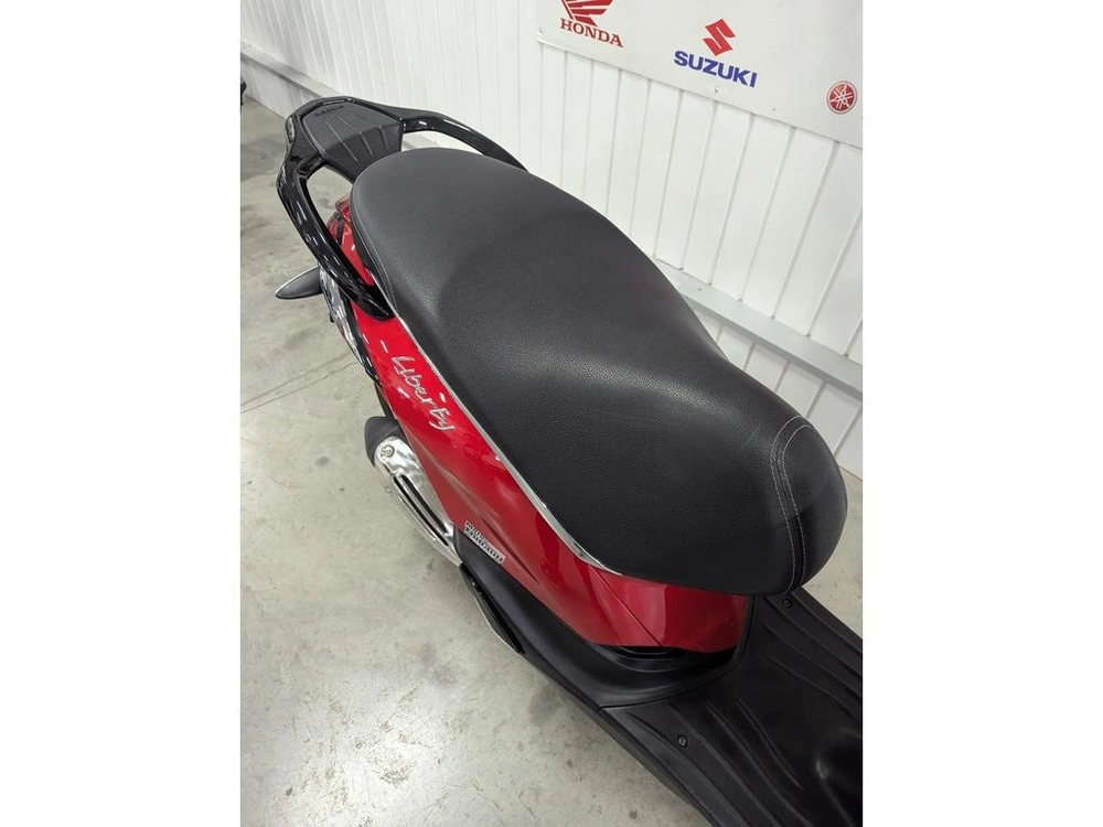 2023 Piaggio Liberty 50 alt