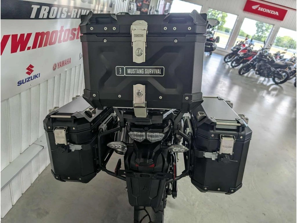 2023 Yamaha Super Tenere alt