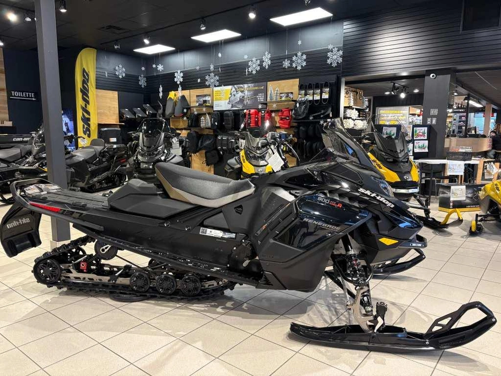 Ski-doo Renegade Adr W/ Enduro Pkg 900 Ace Turbo R Ice Ripper Xt 1.25'' E.s. W/ 10.25'' Touchscreen 2026 alt