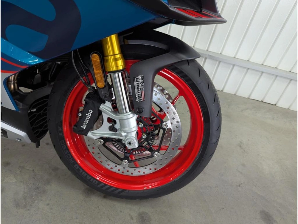 2026 Aprilia Rs 660 alt