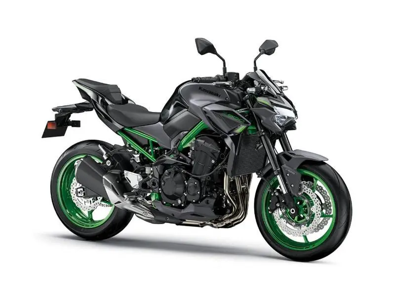 Kawasaki Z900 2026 alt