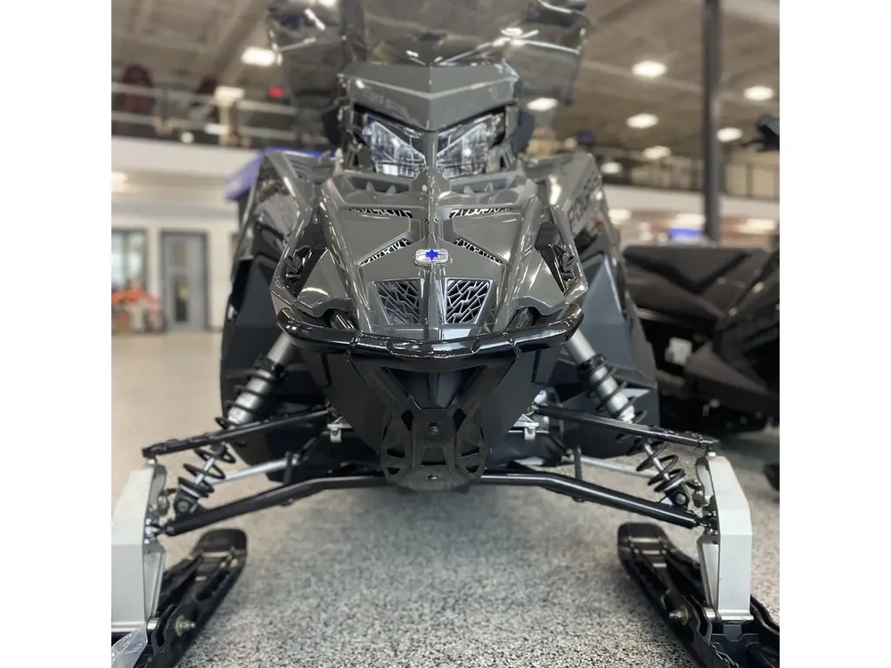 2025 Polaris 650 Titan Adventure 155 1.5 Es alt
