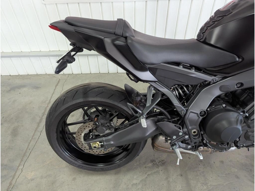 2025 Yamaha Mt-09 alt