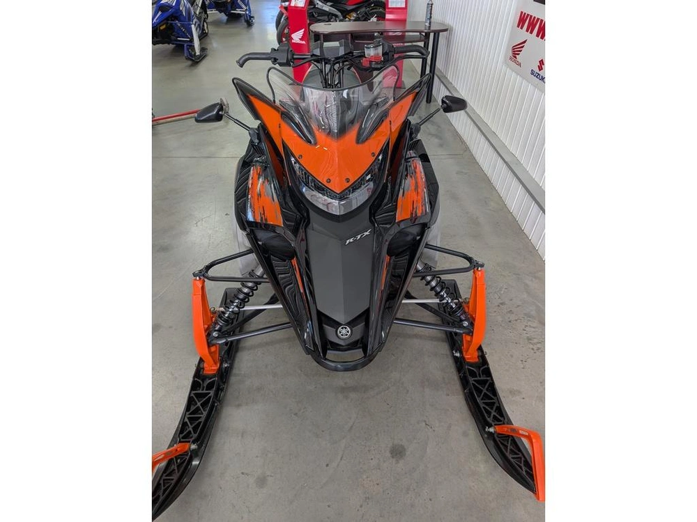 2017 Yamaha Sidewinder R-tx alt