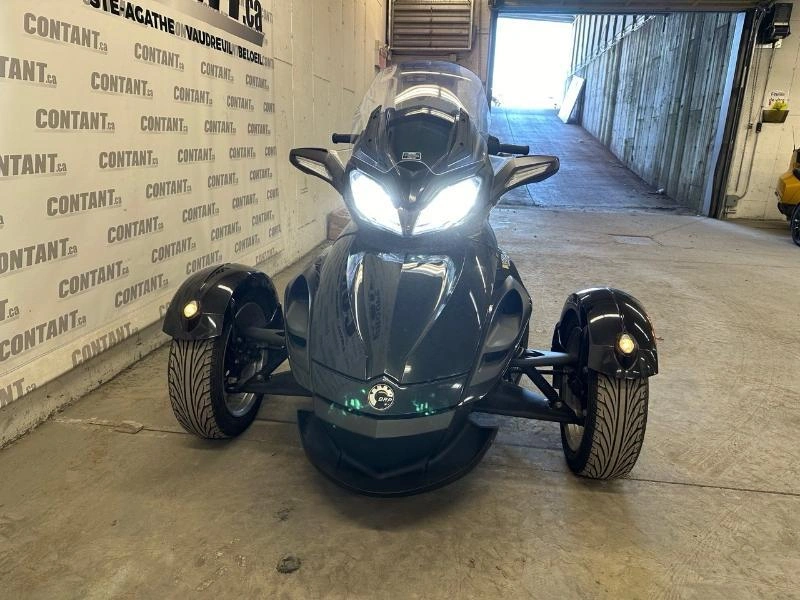 2013 Can-am Spyder St (se5) alt