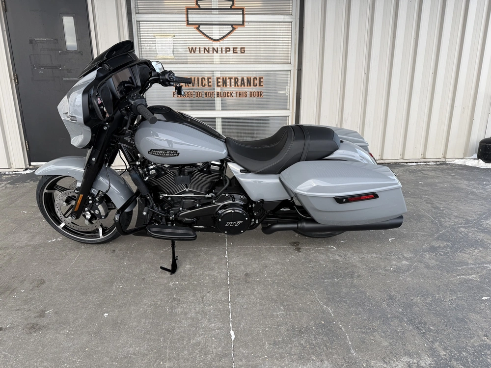 2026 Harley-davidson Street Glide alt