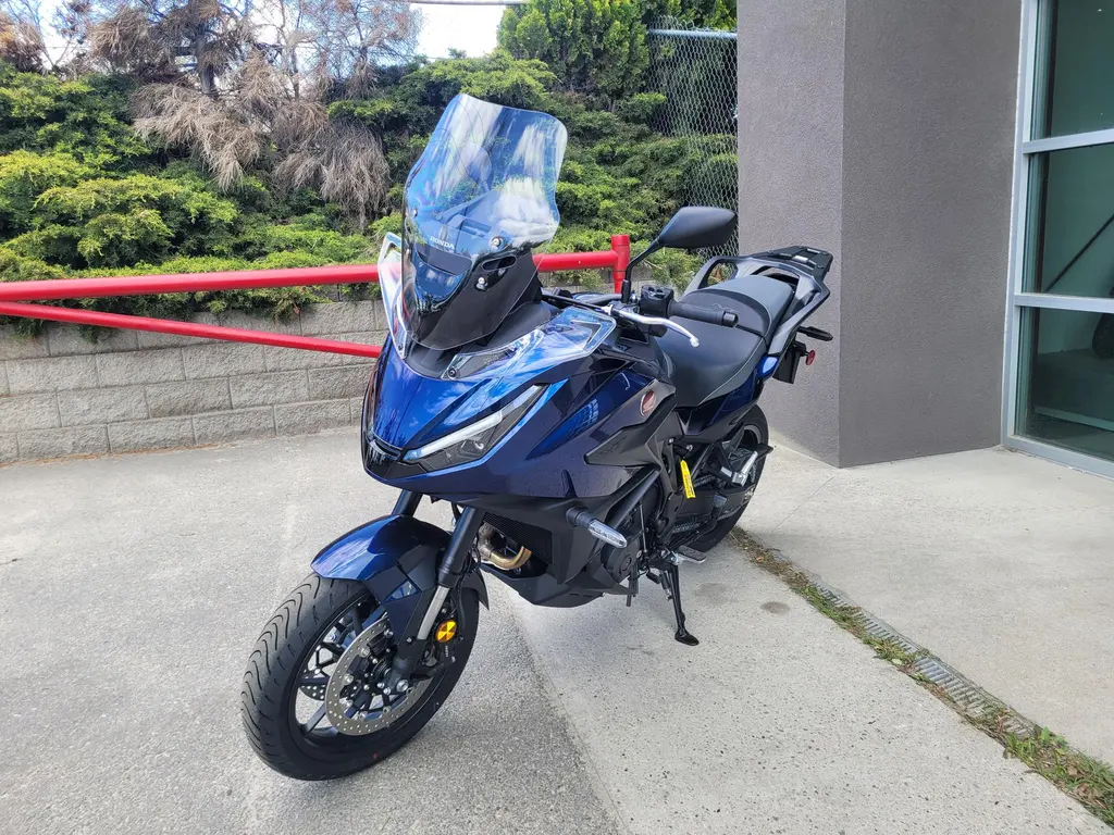 2025 Honda NT1100 