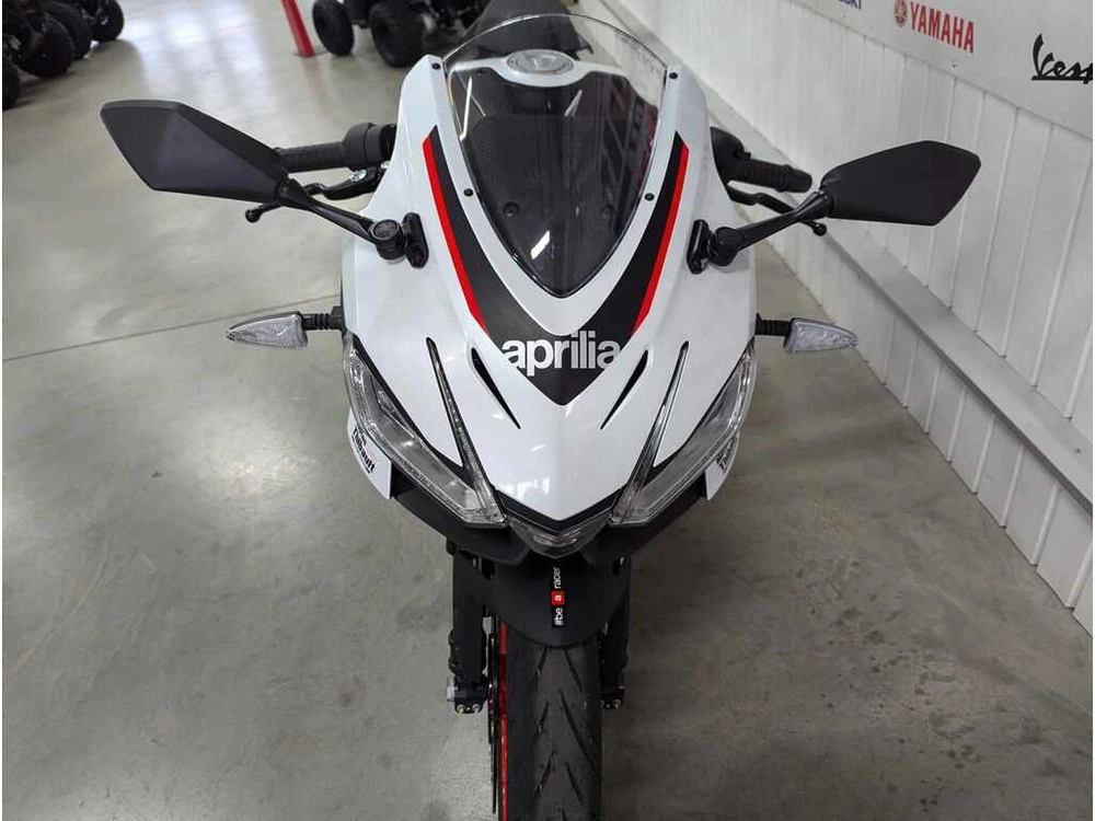 2025 Aprilia Rs 457 alt