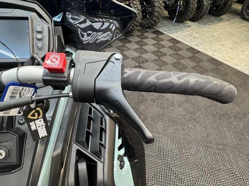 Polaris 850 Switchback Xc 2026 alt