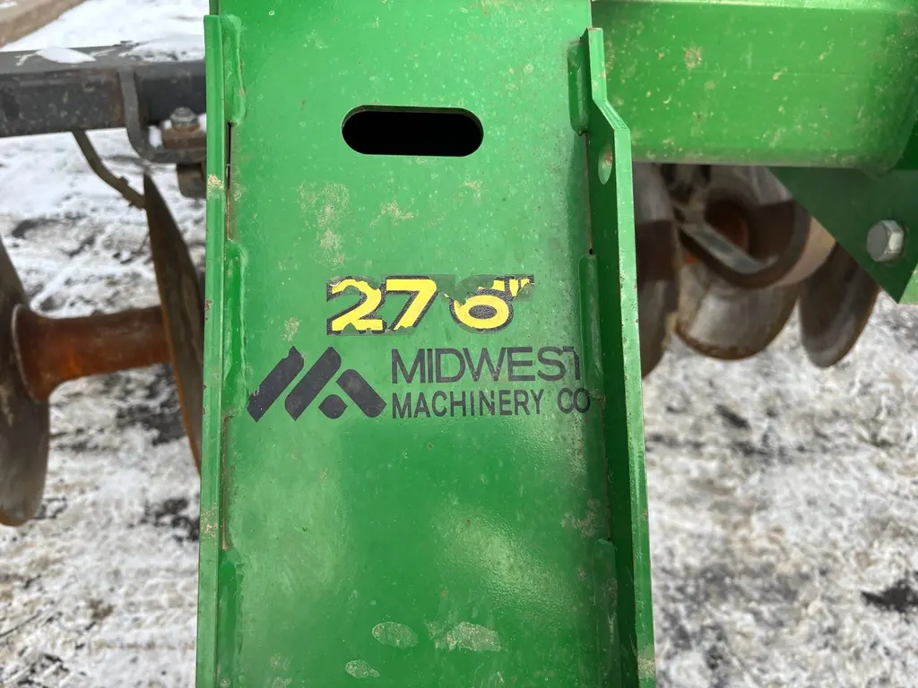 2014 John Deere 2720