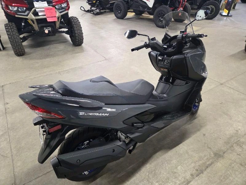 2025 Suzuki Burgman 400 alt