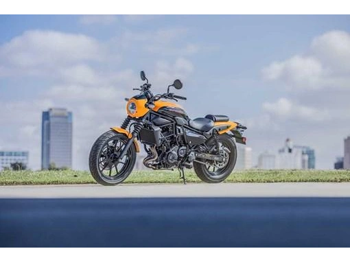 2024 Kawasaki Eliminator Se alt