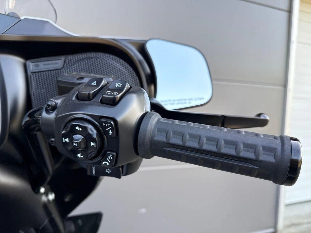 2025 Harley-davidson Flhxu - Street Glide® Ultra alt