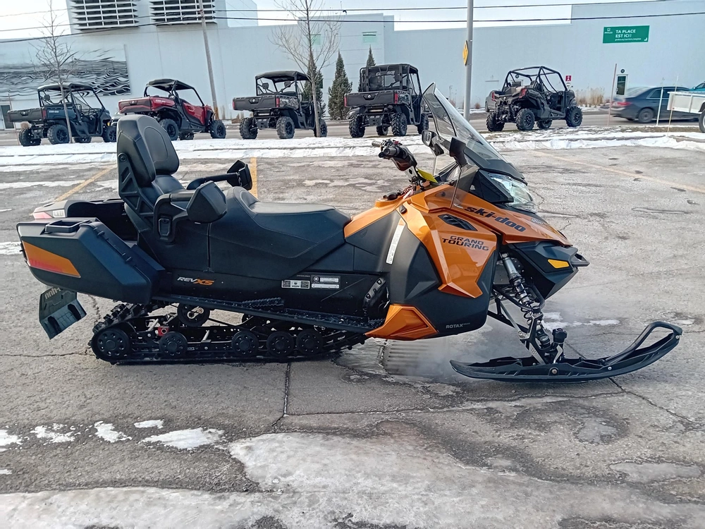 Ski-doo Grand Touring Se 1200 2016 alt