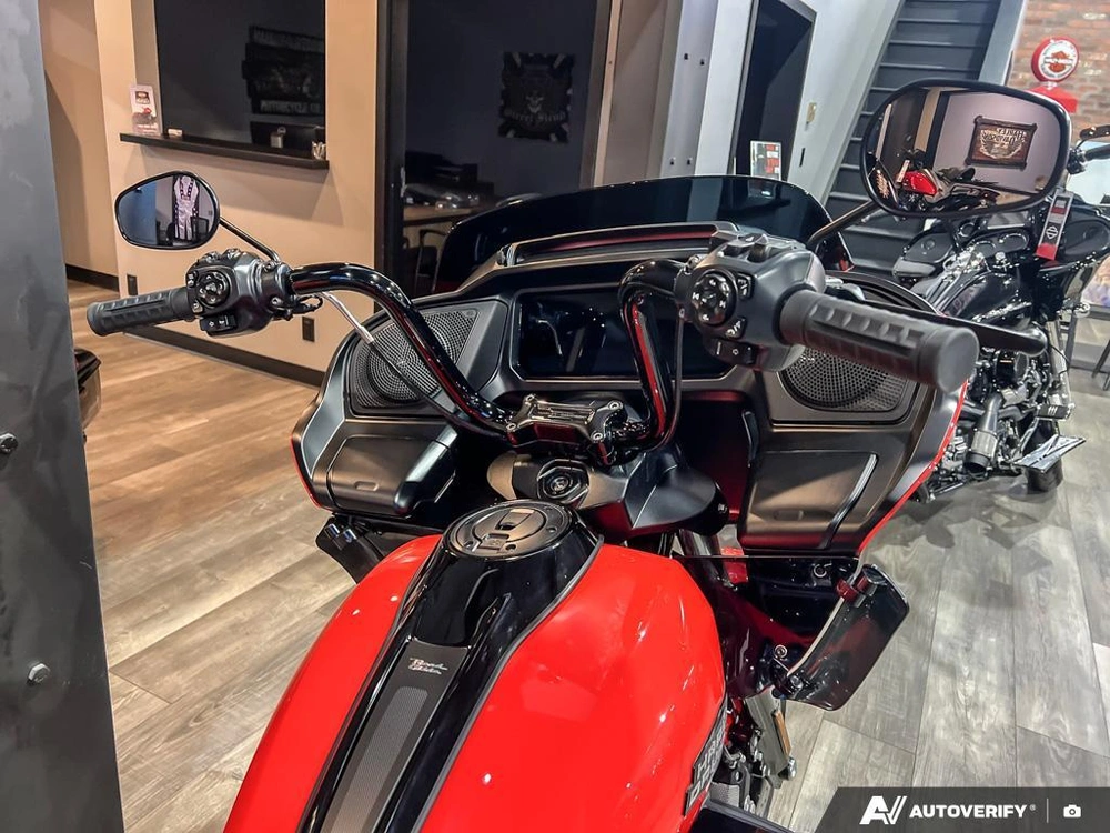 2026 Harley-davidson Road Glide alt