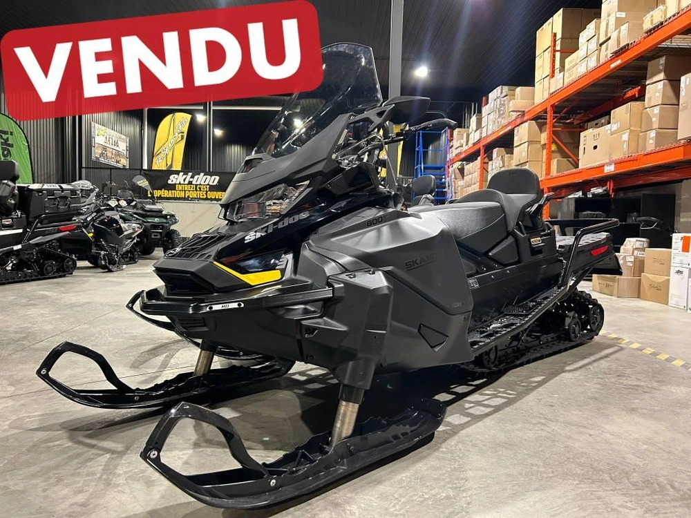 Ski-doo Skandic Le 20'' 600 Efi Silent Cobra 1.5'' E.s. 2026 alt