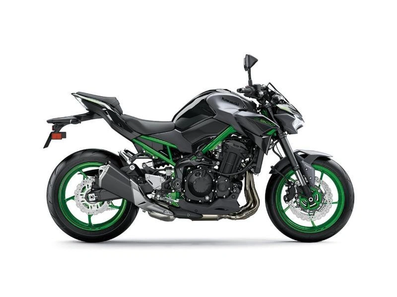 Kawasaki Z900 2026 alt