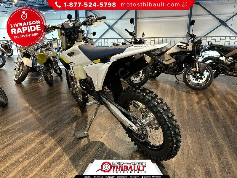 2025 Husqvarna TE 300 thumbnail 3