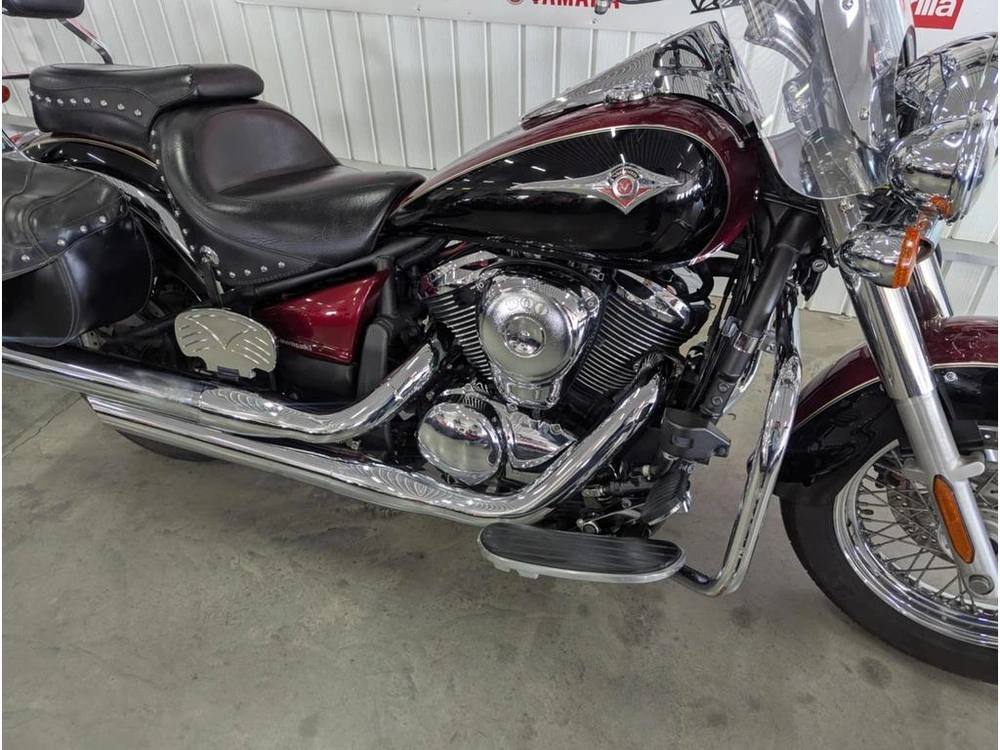 2010 Kawasaki Vulcan 900 Classic alt