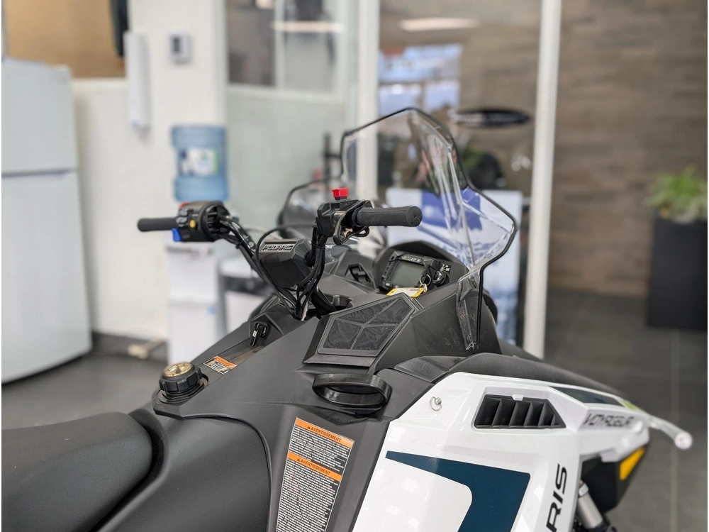 Polaris 550 Voyageur 144 | ❄️ Comparable Ski-doo Expedition Se 900 & Yamaha Vk Pro Ii ❄️ 2025 alt